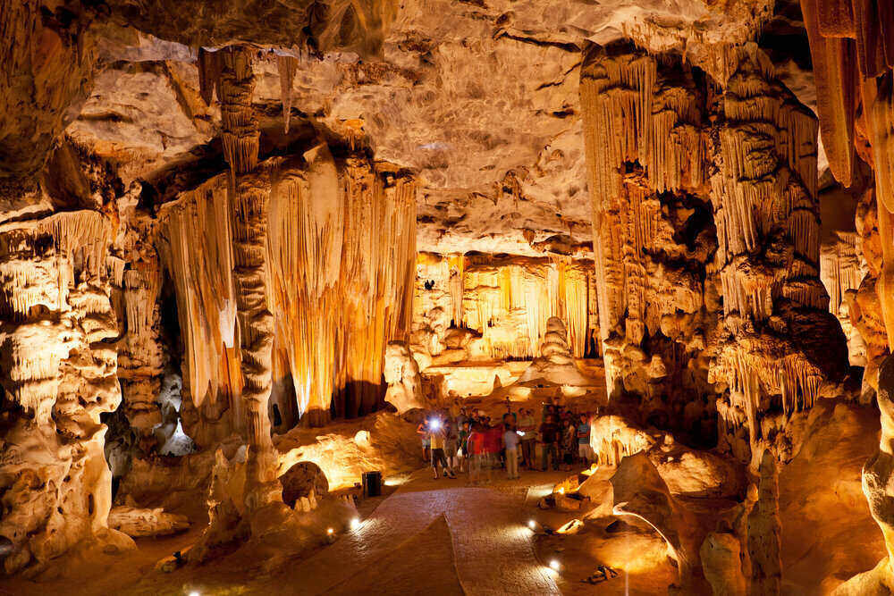 JOHANNESBURG  | CAPE TOWN